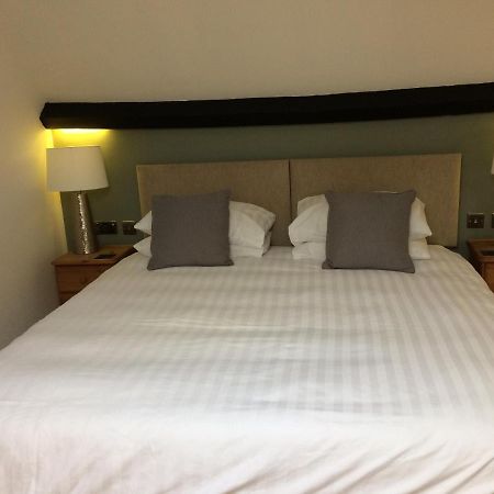 Burcott Mill Guesthouse Вэллс Экстерьер фото