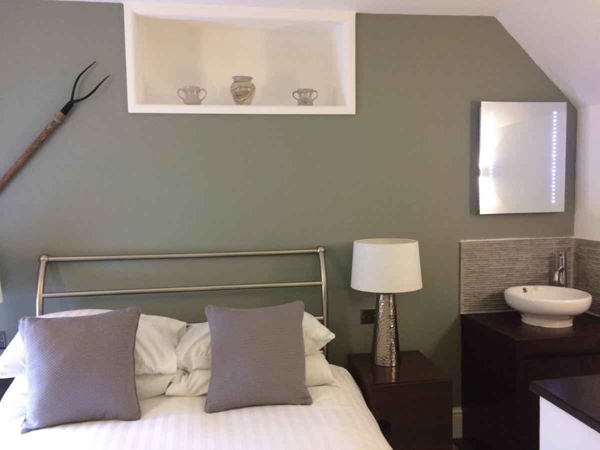 Burcott Mill Guesthouse Вэллс Экстерьер фото