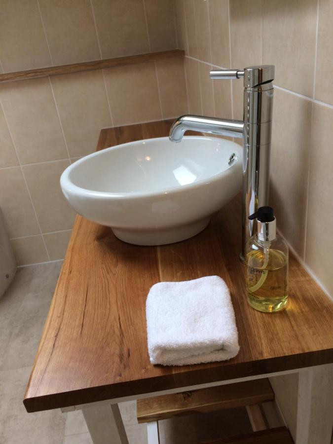 Burcott Mill Guesthouse Вэллс Экстерьер фото