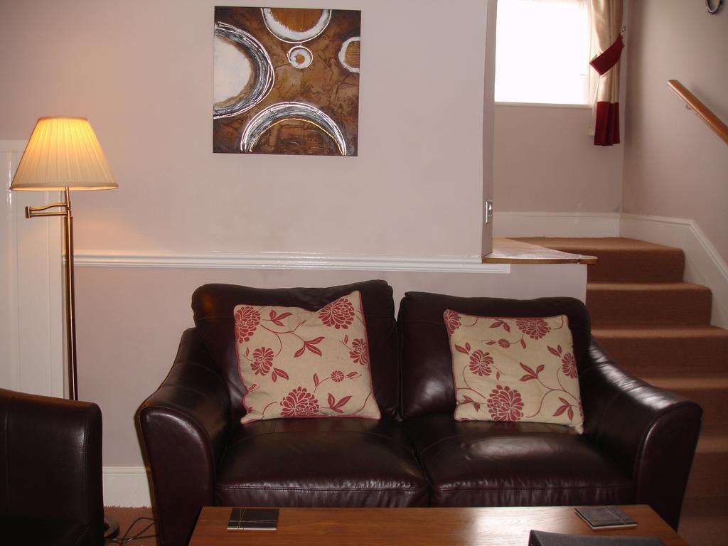 Burcott Mill Guesthouse Вэллс Экстерьер фото